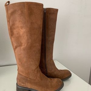Clark’s brown leather riding boots
